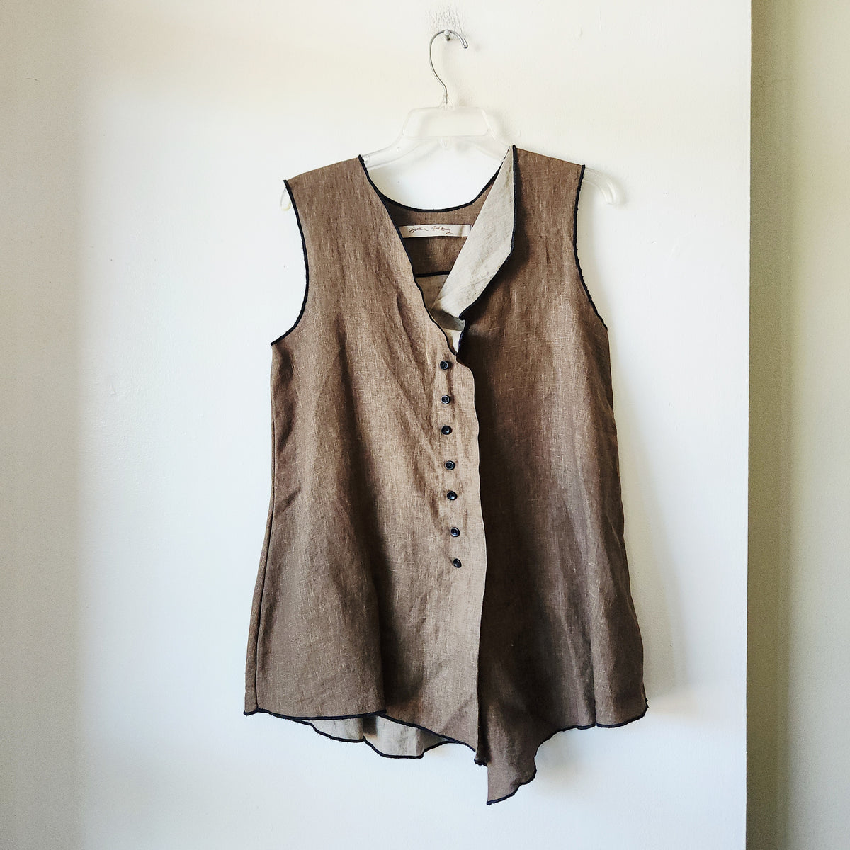Cynthia Ashby Pullover Top with Buttons & Asymmetrical Hem - S