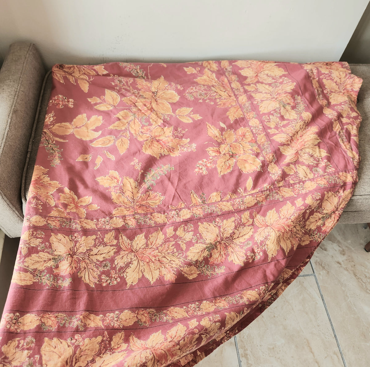 April Cornell 66" Round Tablecloth