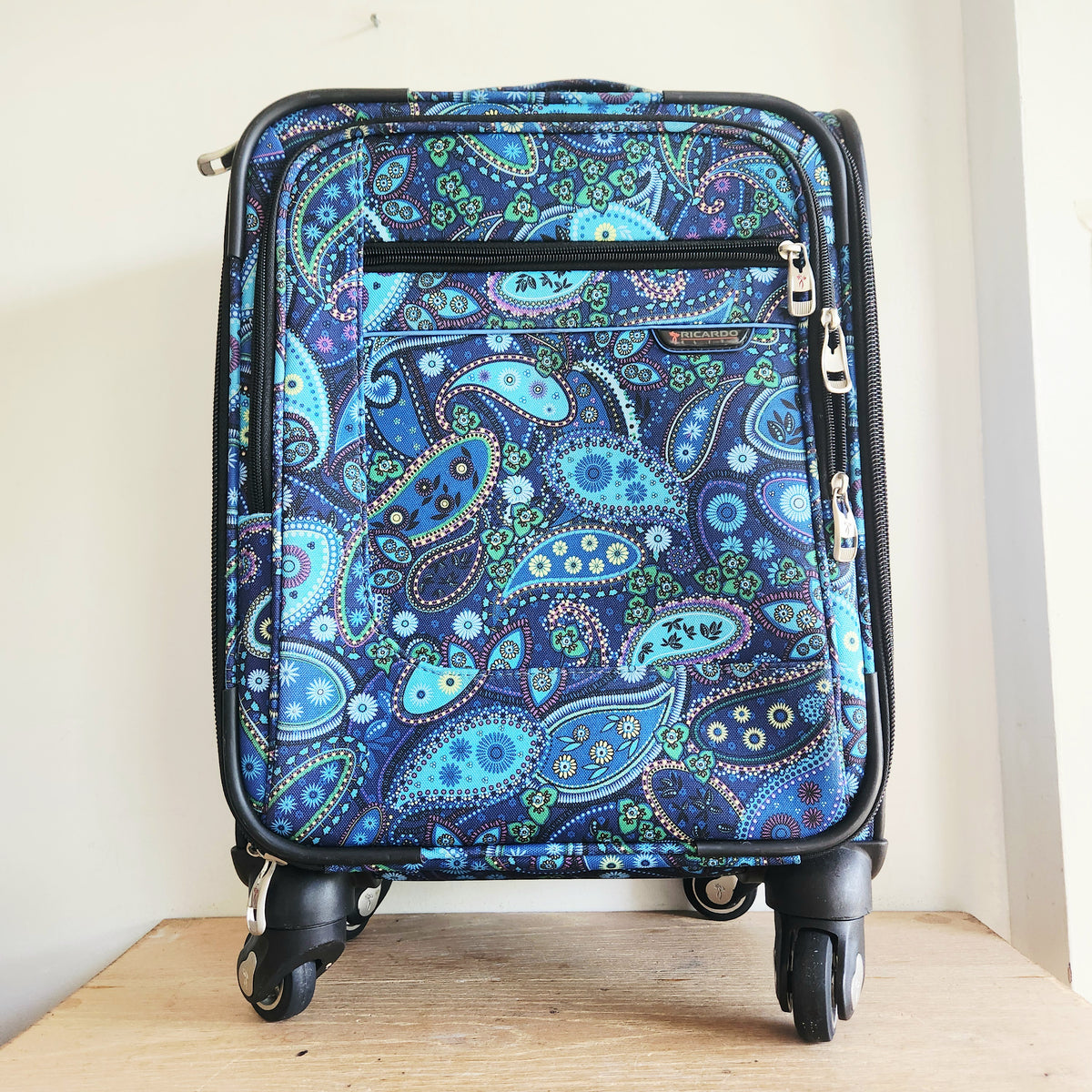 Richardo Beverly Hills Luggage Sausalito Superlight 2.0 17" Carry On
