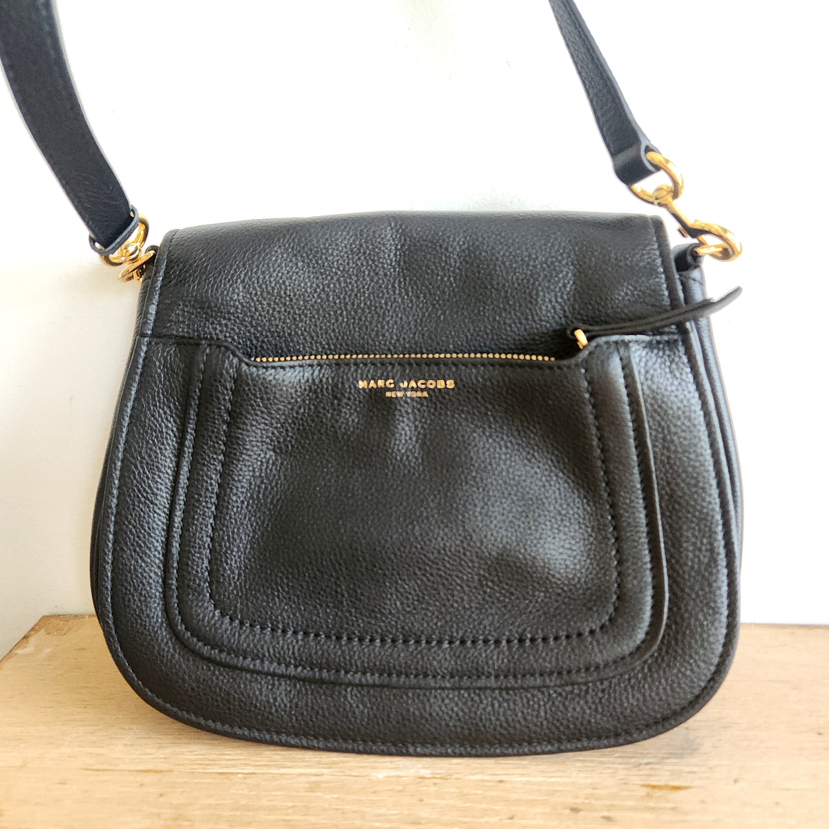 Marc Jacobs Empire Pebbled Crossbody Bag