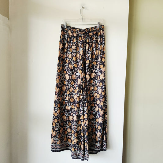 Natural Life Flowy Lounge Pants - L