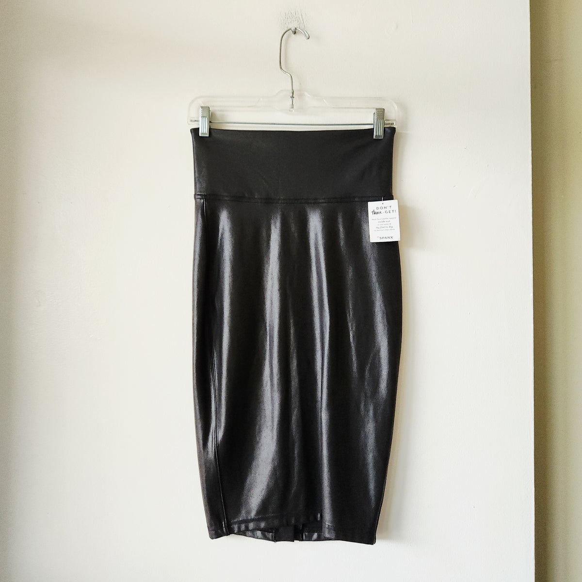 Spanx Black Faux Leather Pencil Skirt - M - New