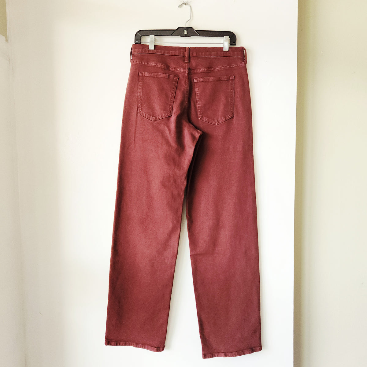 Everlane Straight Leg Jeans - size 28L