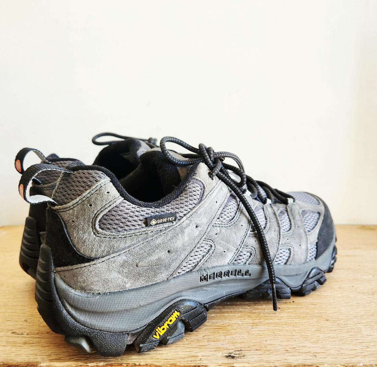 Merrell Men's Moab 3 Hiking Shoes Grey Size 11 NEW