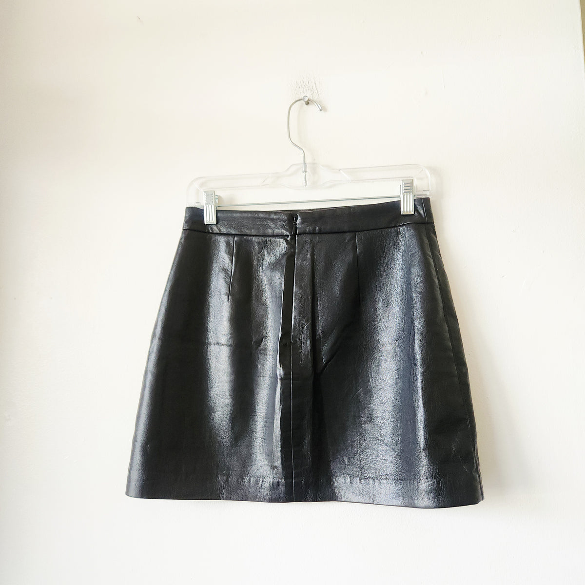 Wilfred Black Faux Leather Miniskirt - size 6