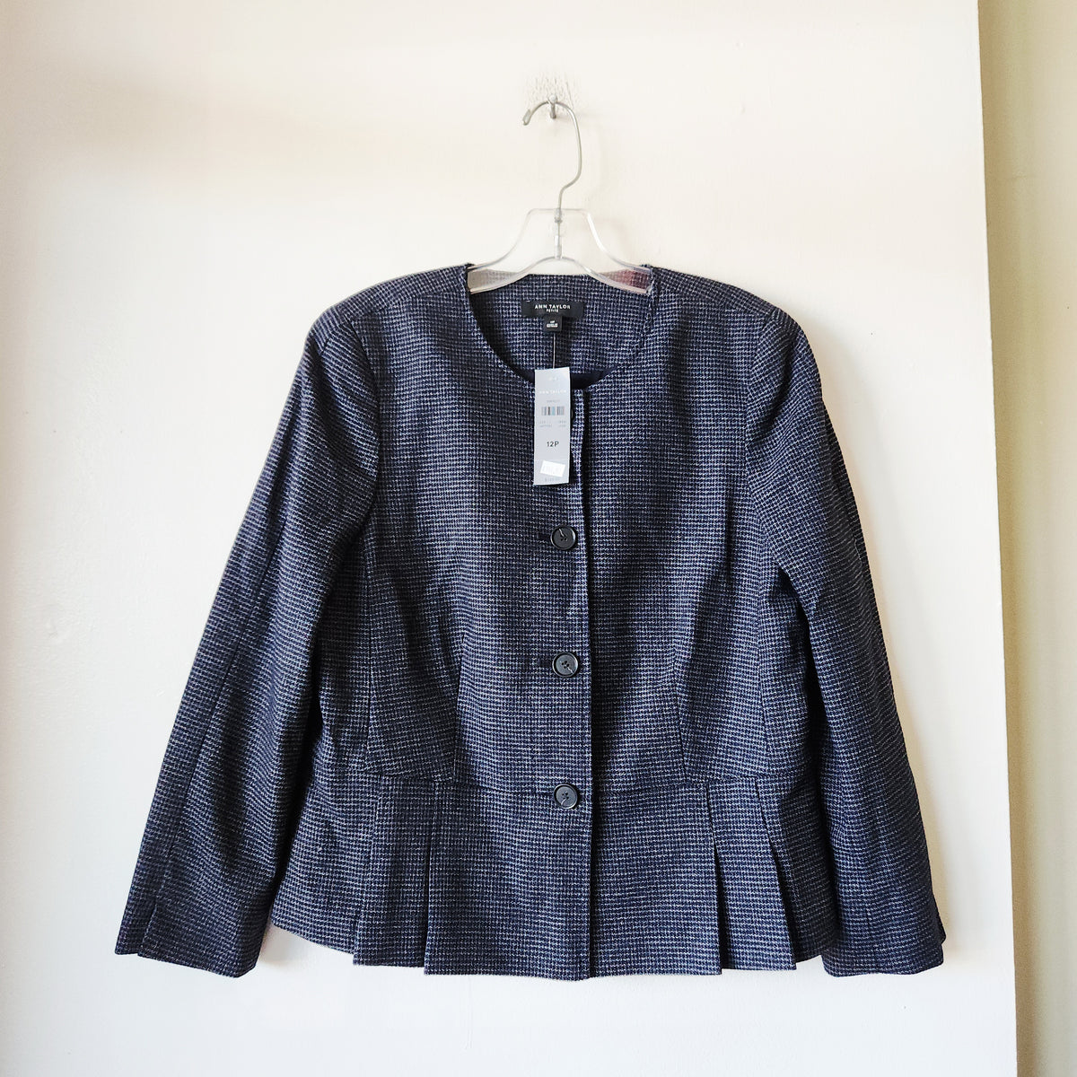 Ann Taylor Tailored Blazer with Pleated Peplum - size 12 Petite - New