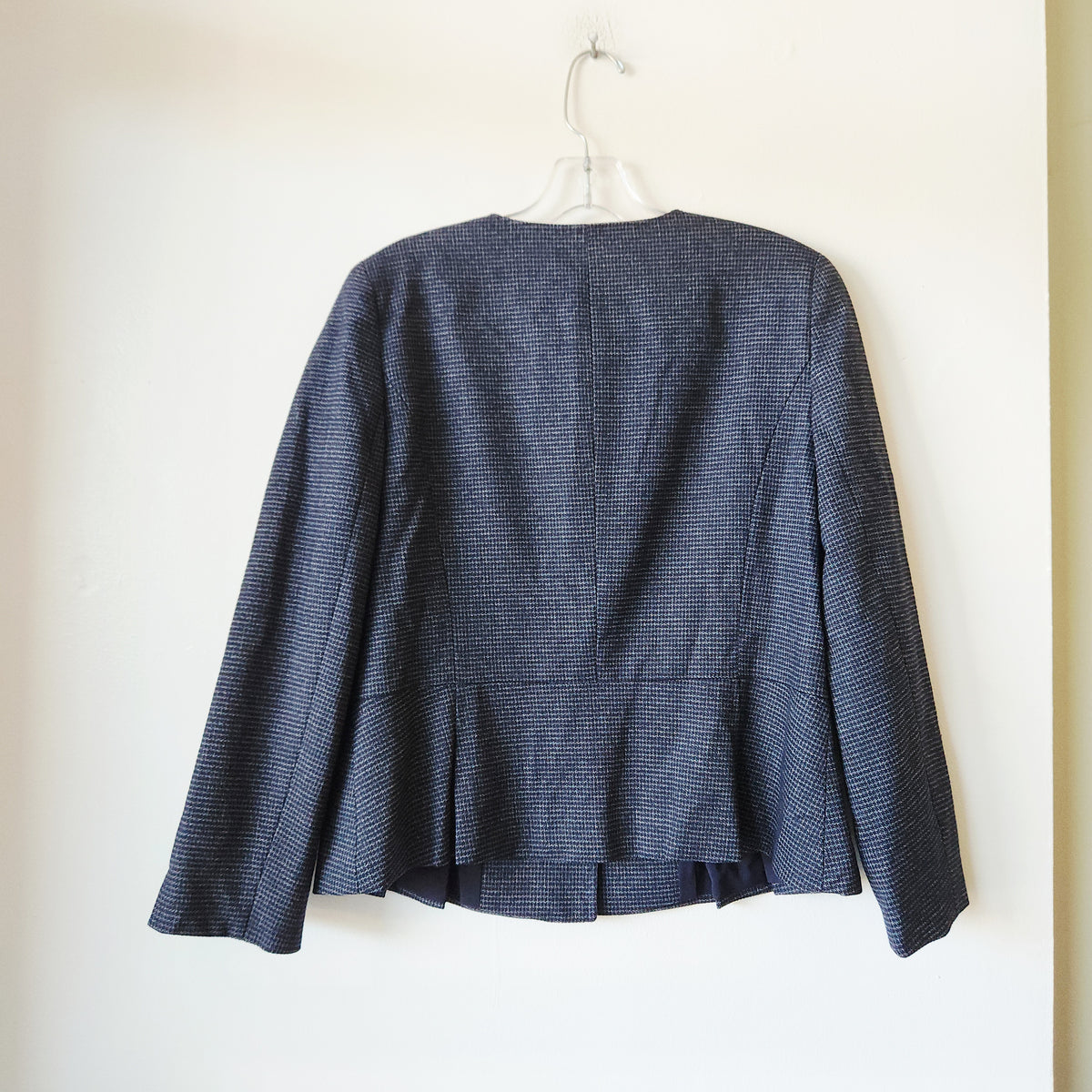 Ann Taylor Tailored Blazer with Pleated Peplum - size 12 Petite - New