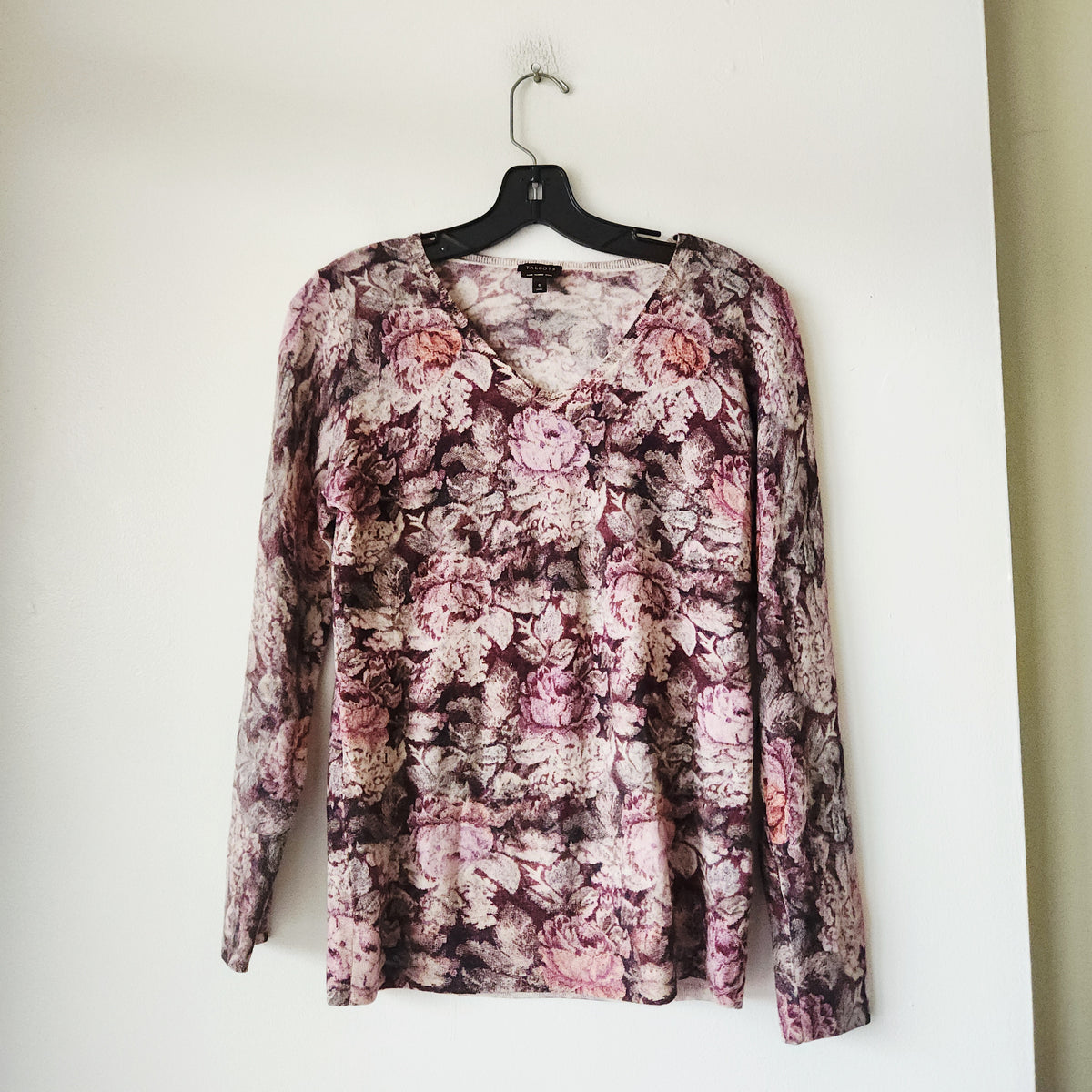 Talbots 100% Merino Wool V-Neck Sweater - S