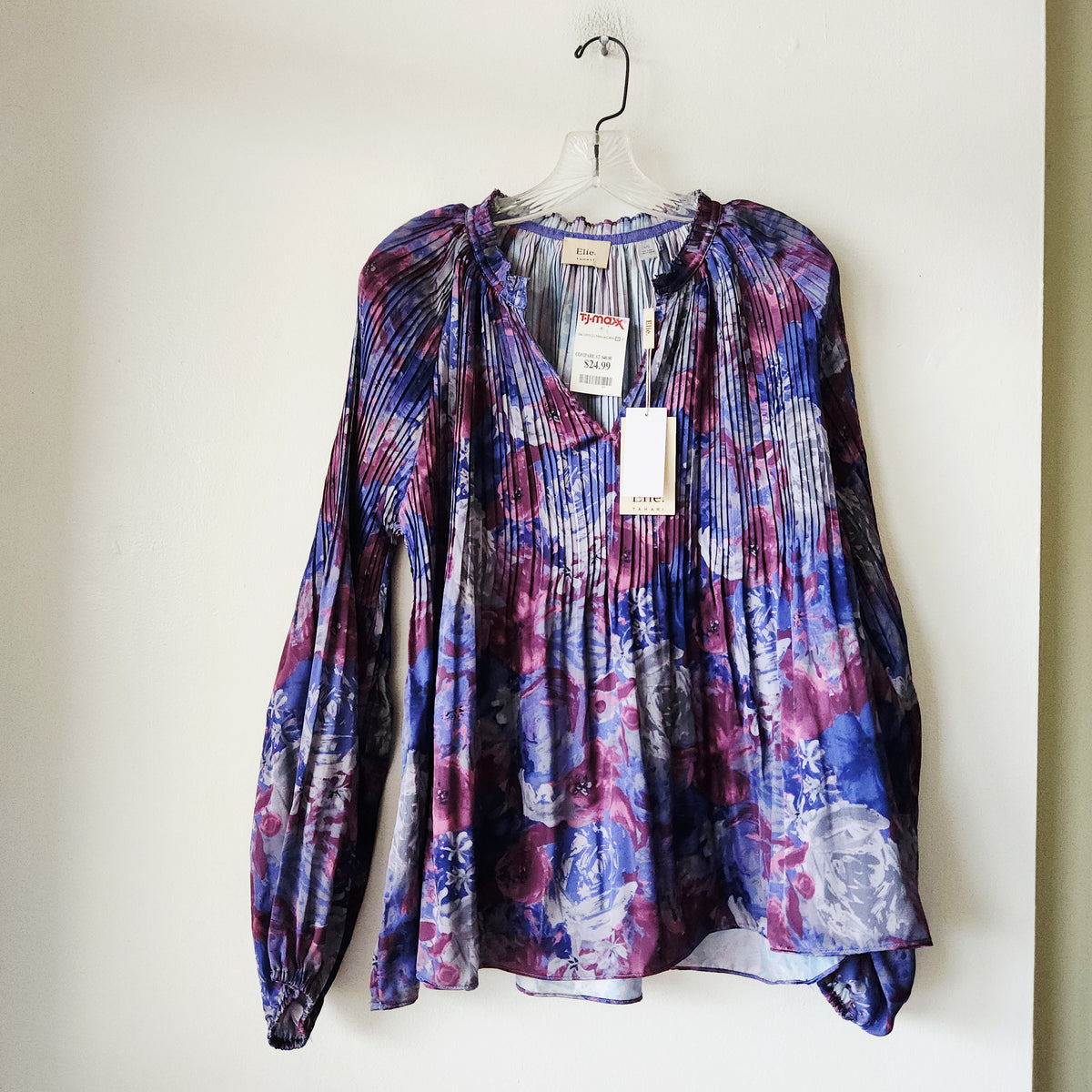 Elie Tahari Pleated Top - L - New