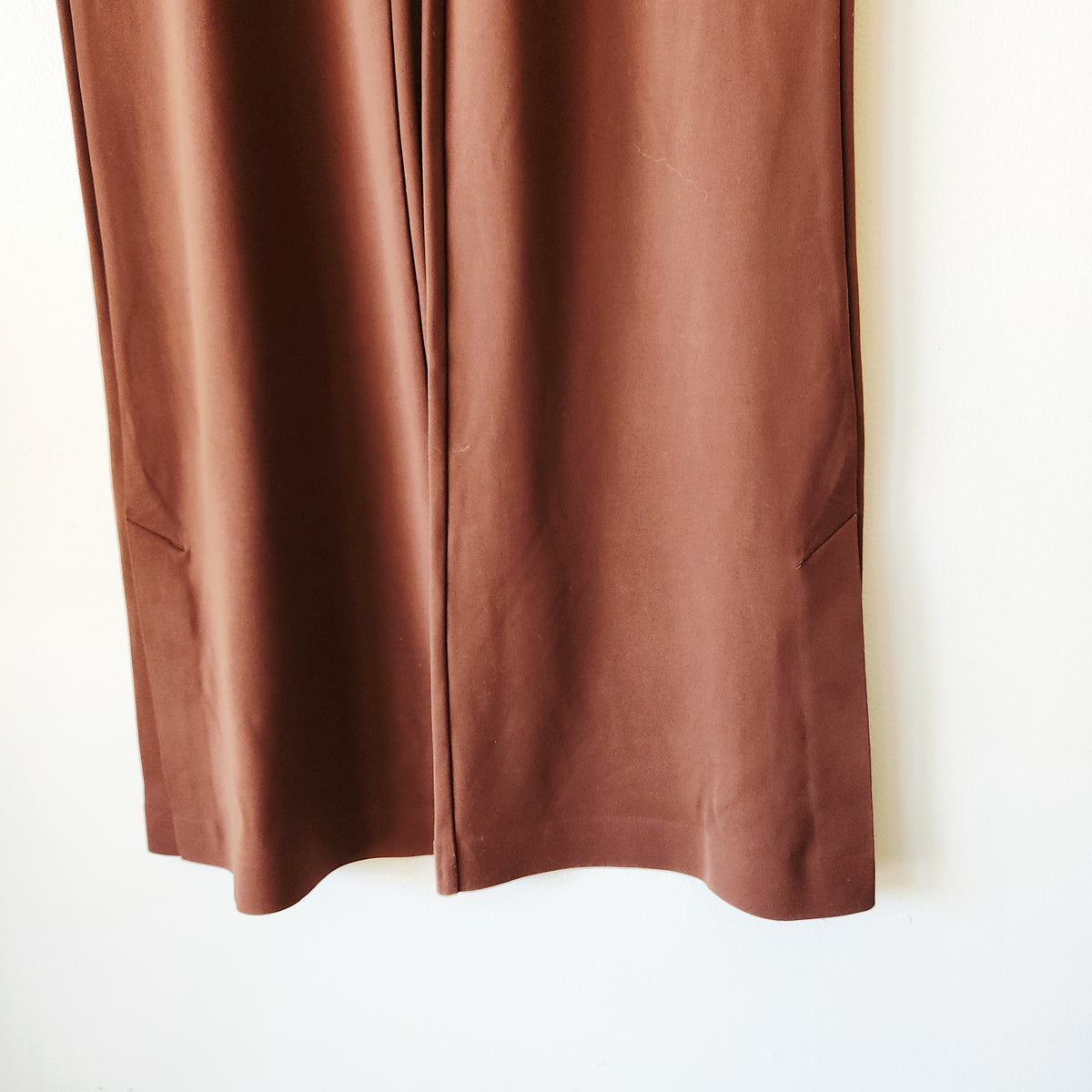 Athleta Pull On Pants with Side Slits at Hem - S