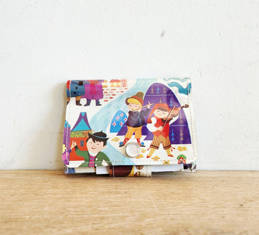 Vinyl Wallet w pockets Snap Button NEW